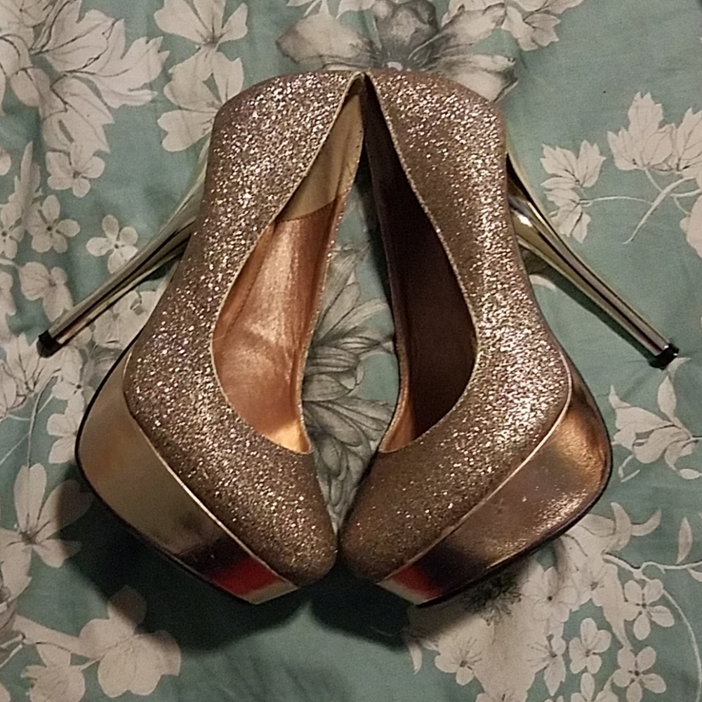 Cute glitter heels